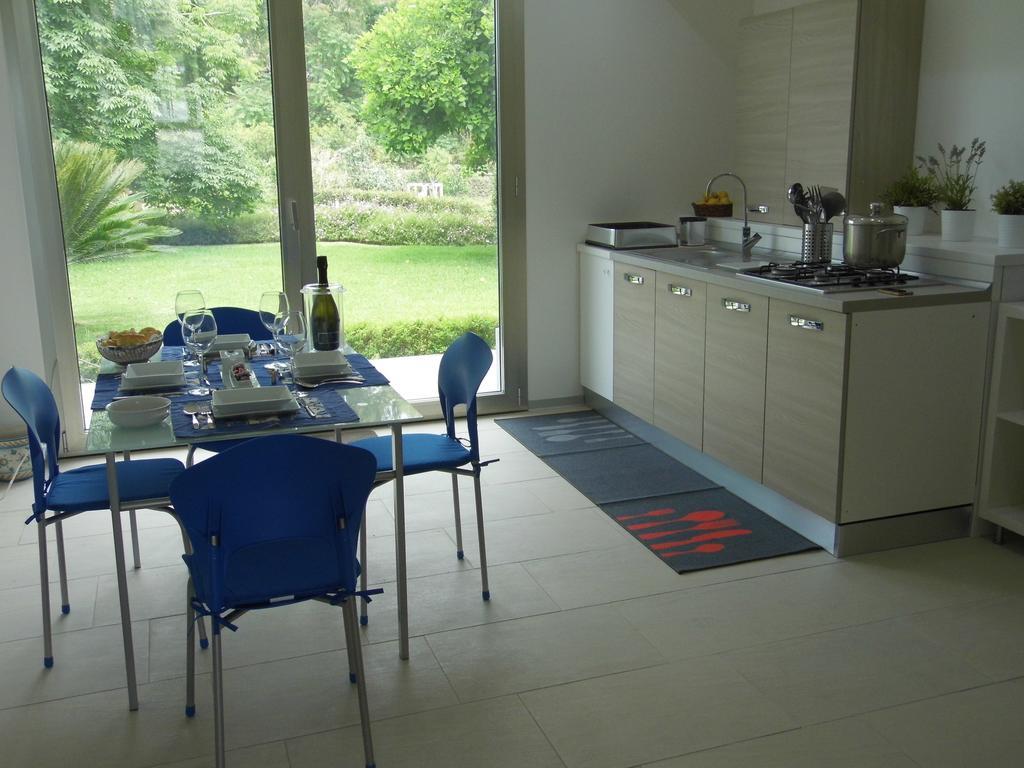 Fiore Dell'Etna Apartment Santa Venerina Bagian luar foto